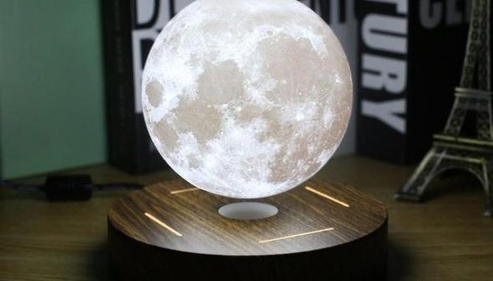 zwevende maanlamp decoratie voor de slaapkamer